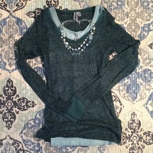 ✨Outfit bundle✨ BKE burnout, tank, & necklace